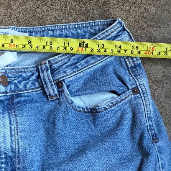 GAP Boot Cut Ankle Jeans - Picture 9 of 11